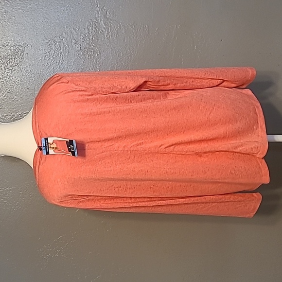 GAP women's large long sleeve soft T-shirt. NWT Peach color - Picture 2 of 10